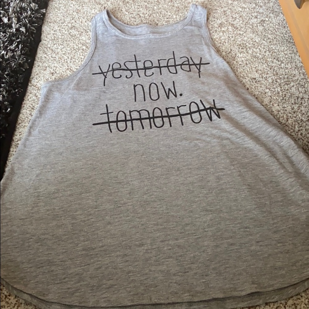 Athletic tank top
